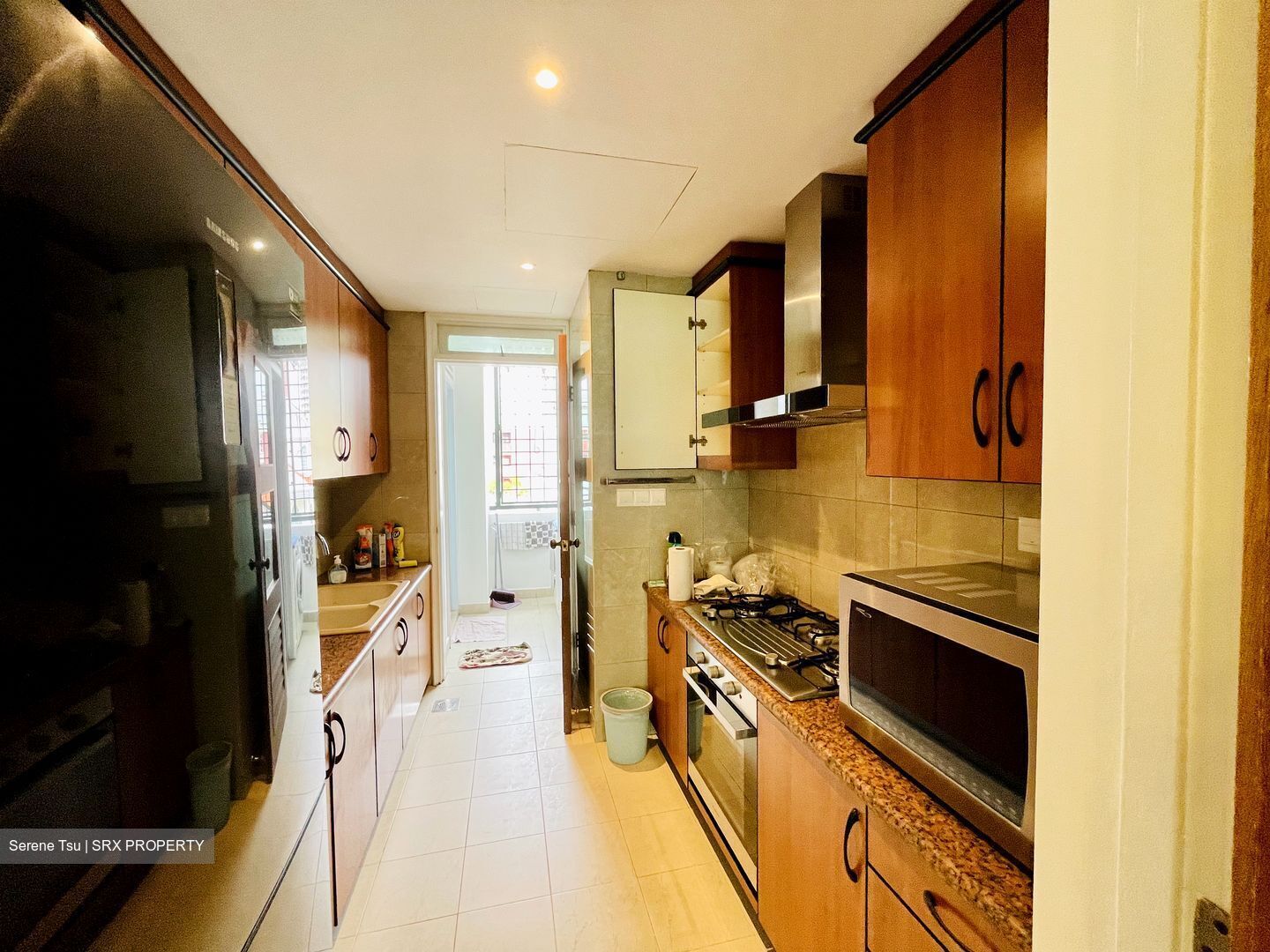 Landbay Condominium (D16), Condominium #371018451